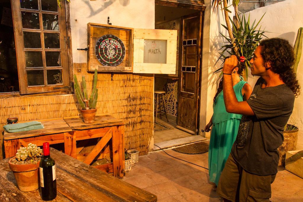 Hostel Jones Sliema Ngoại thất bức ảnh