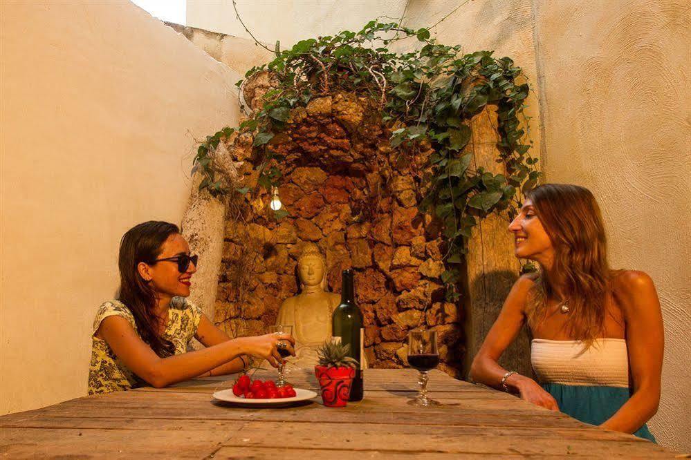 Hostel Jones Sliema Ngoại thất bức ảnh